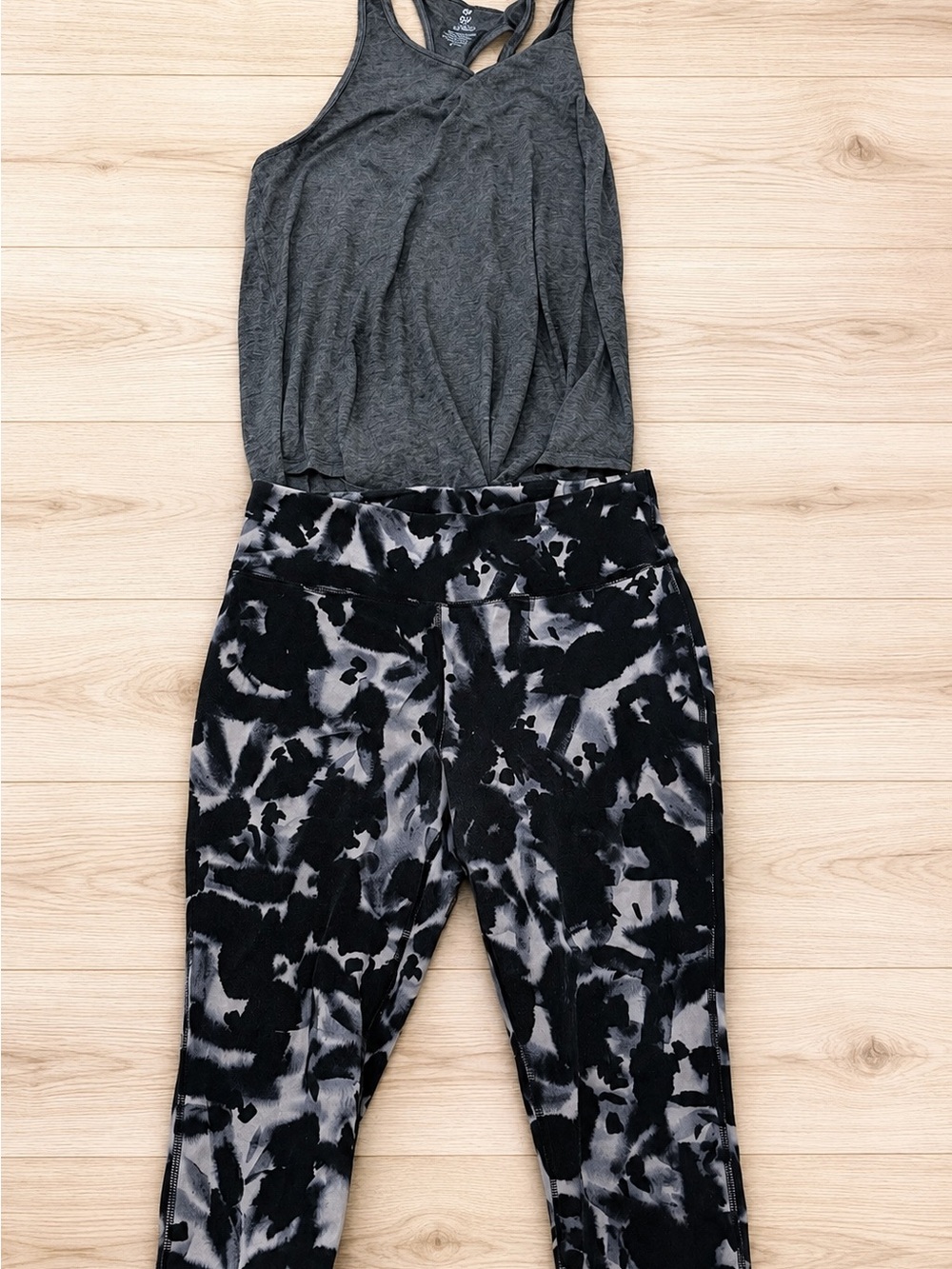 Woman’s XL Workout Outfit Bundle